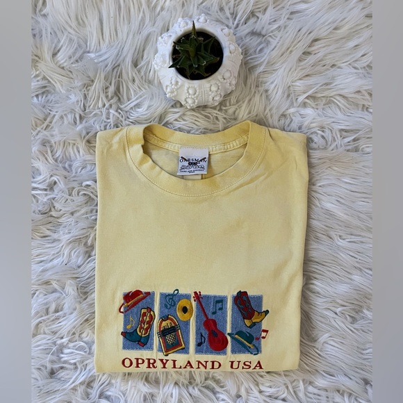 Vintage classic crewneck s/s Opryland USA souvenir butter yellow graphic tee, M - Picture 14 of 16